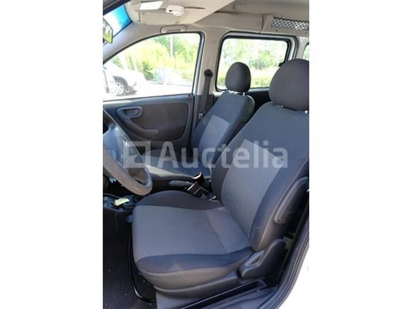 Grote foto auto opel combo 2015 94 774 km vin w0l0xcf0684123888 auto chrysler
