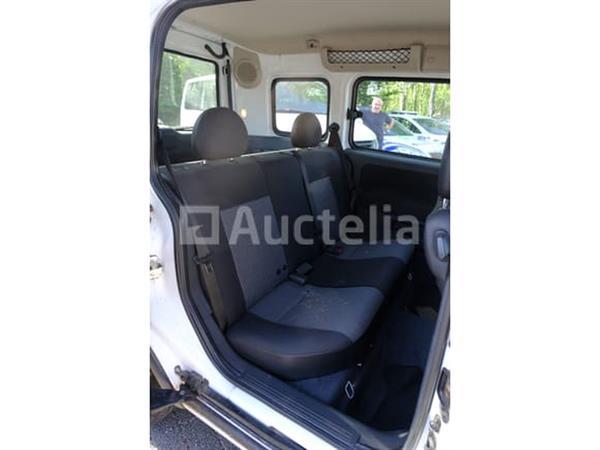 Grote foto auto opel combo 2015 94 774 km vin w0l0xcf0684123888 auto chrysler