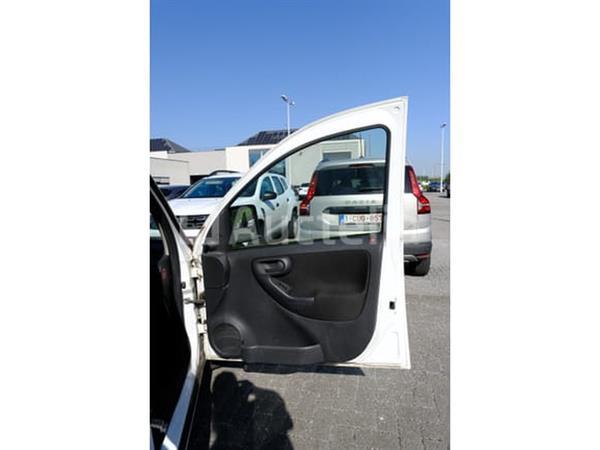 Grote foto auto opel combo 2015 94 774 km vin w0l0xcf0684123888 auto chrysler