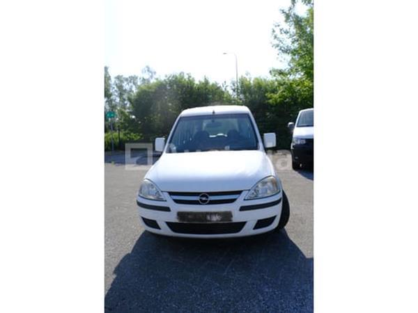 Grote foto auto opel combo 2015 94 774 km vin w0l0xcf0684123888 auto chrysler