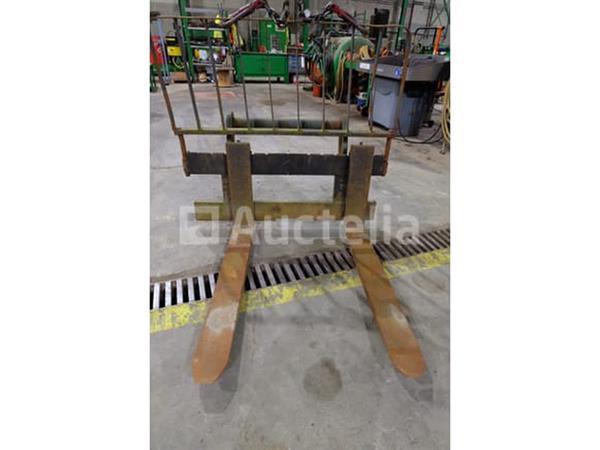 Grote foto ref 2721012 20 schort met vorken voor manitou pfb telehandler 5 ton doe het zelf en verbouw aanbouwdelen