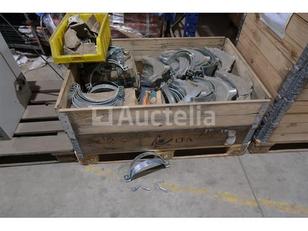 Grote foto set klemmen voor nozzles en slangen doe het zelf en verbouw onderdelen en accessoires