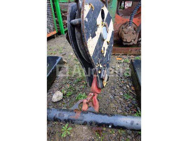 Grote foto ref 2721017 8 2721016 6 lier ondersteuning voor manitou 5t lier doe het zelf en verbouw kranen en graafmachines