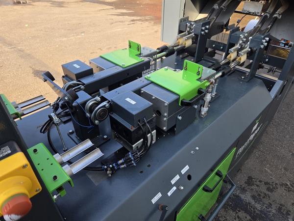 Grote foto ellepot plantpaper semi automatic paperpotmachine 4 lijns agrarisch tuinbouw