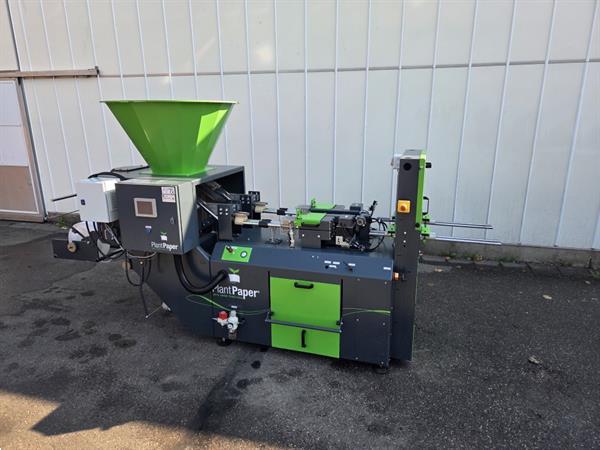 Grote foto ellepot plantpaper semi automatic paperpotmachine 4 lijns agrarisch tuinbouw