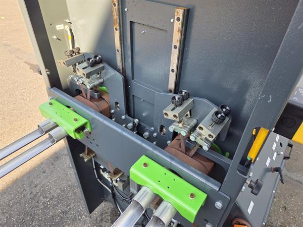 Grote foto ellepot plantpaper semi automatic paperpotmachine 4 lijns agrarisch tuinbouw