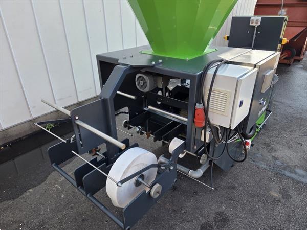 Grote foto ellepot plantpaper semi automatic paperpotmachine 4 lijns agrarisch tuinbouw