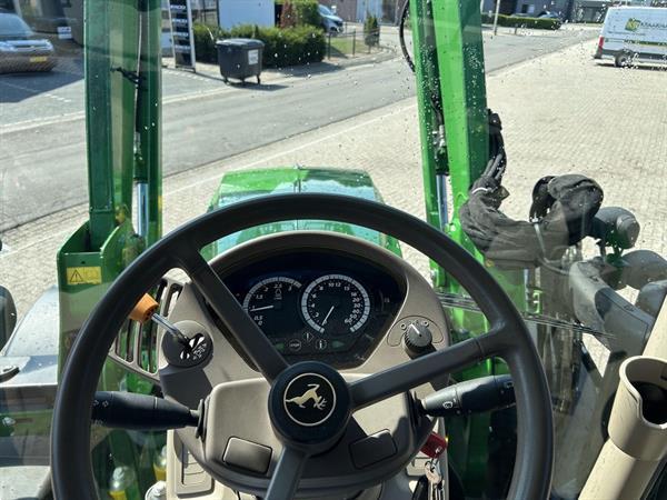 Grote foto john deere 6130r 704841 agrarisch tractoren