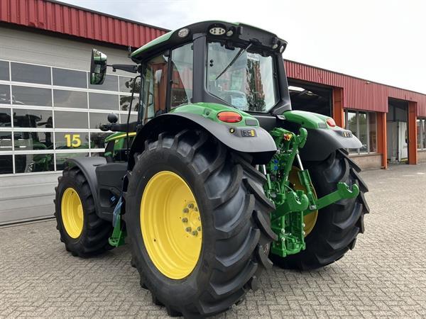Grote foto john deere 6m 150 783624 agrarisch tractoren