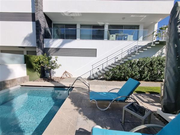 Grote foto side app 140m2 tuin en pool en 100 m2 terras huizen en kamers bestaand buiten europa