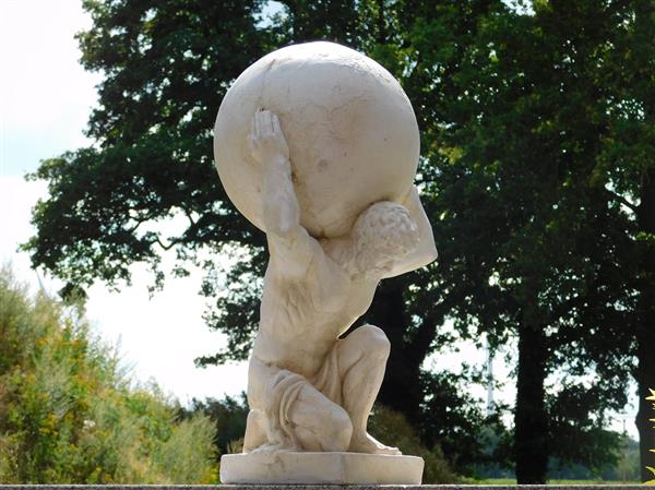 Grote foto beeld van atlas 70 cm vintage look polystone tuin en terras tuindecoratie