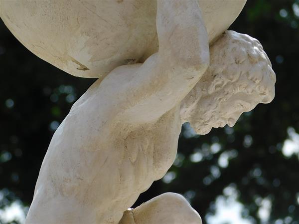 Grote foto beeld van atlas 70 cm vintage look polystone tuin en terras tuindecoratie
