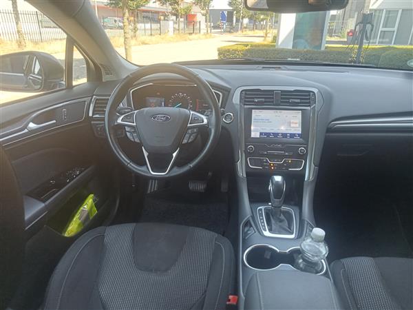 Grote foto ford mondeo wagon 2.0 ecvt hev 188pk 2019 auto ford