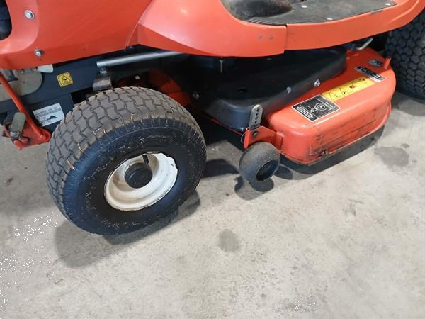 Grote foto kubota dieselmaaier tuin en terras zitmaaiers