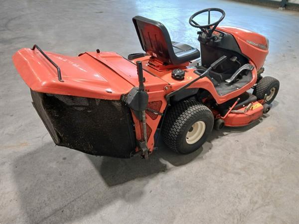 Grote foto kubota dieselmaaier tuin en terras zitmaaiers