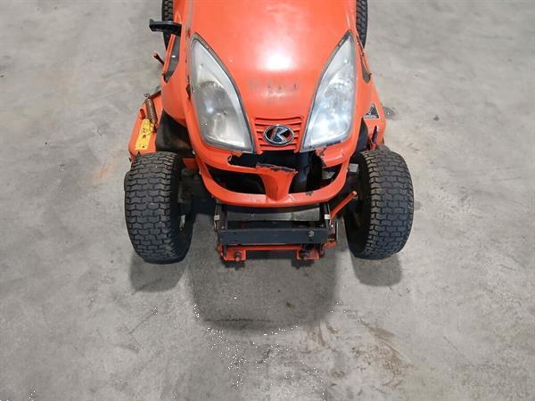 Grote foto kubota dieselmaaier tuin en terras zitmaaiers