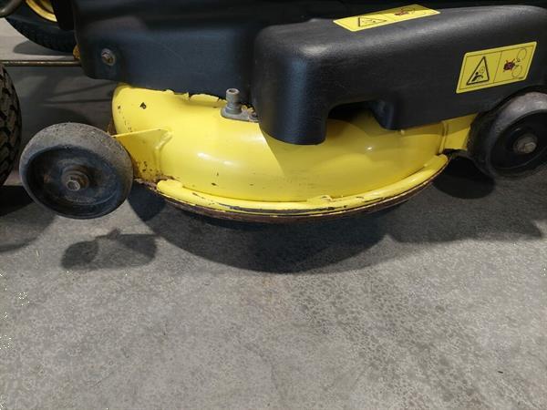 Grote foto john deere x 350r zitmaaier tuin en terras zitmaaiers