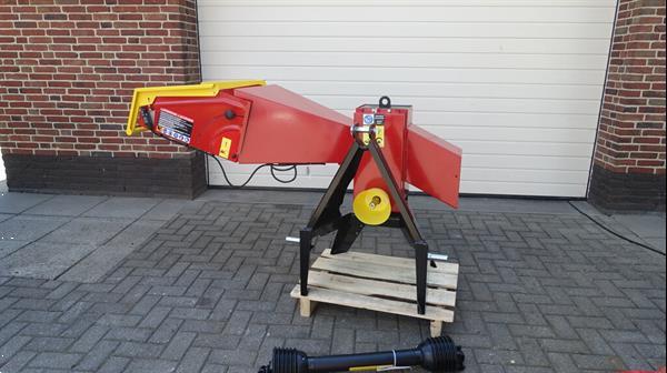 Grote foto remet r120 takken stam knipper en remet rt630 takken versnipperraar tuin en terras overige tuin en terras