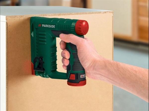 Grote foto parkside accu nietpistool koffer 12v doe het zelf en verbouw gereedschappen en machines