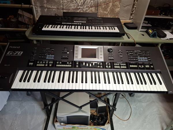 Grote foto roland g70 met srx 03 studio expansion card muziek en instrumenten piano en vleugels