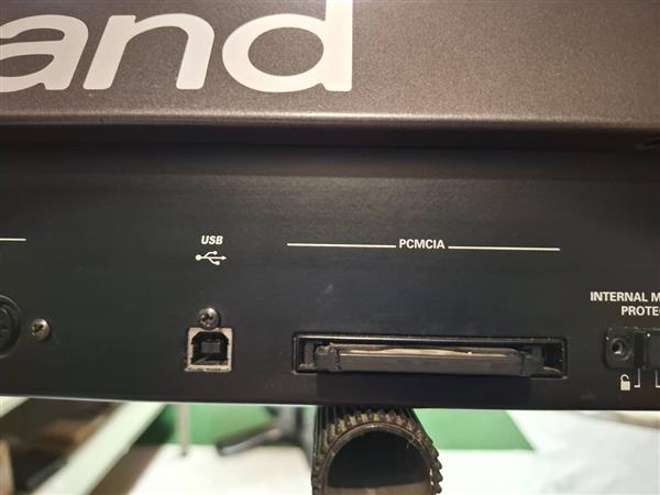 Grote foto roland g70 met srx 03 studio expansion card muziek en instrumenten piano en vleugels