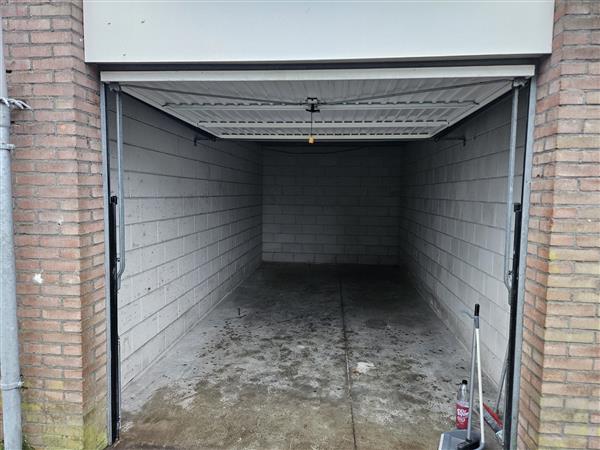 Grote foto garagebox opslagruimte te huur in breda auto diversen overige auto diversen