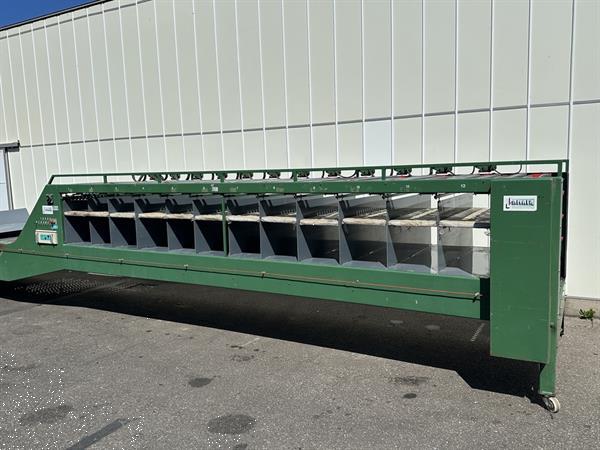 Grote foto jamafa 2bpsh12 bloemensorteermachine 12 sorteringen met dubbele invoertafel agrarisch tuinbouw