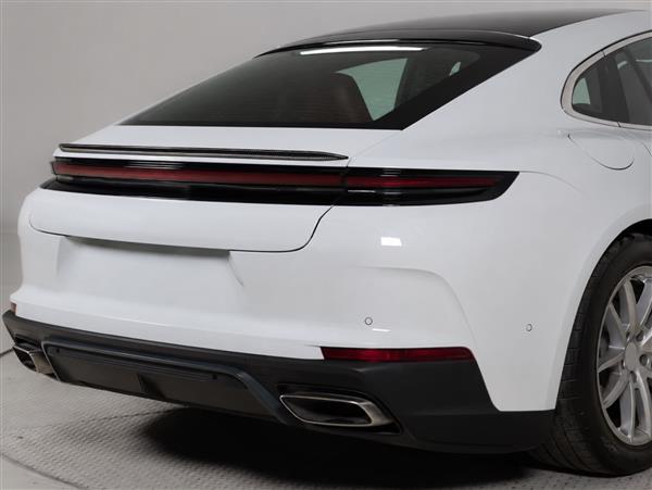 Grote foto porsche panamera 976 carbon kofferbak spoiler lip auto onderdelen tuning en styling