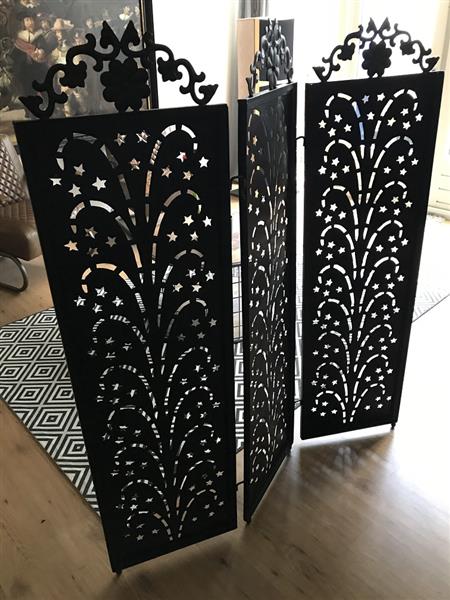 Grote foto zware ijzeren divider voor binnen en voor in de tuin fraai huis en inrichting woningdecoratie