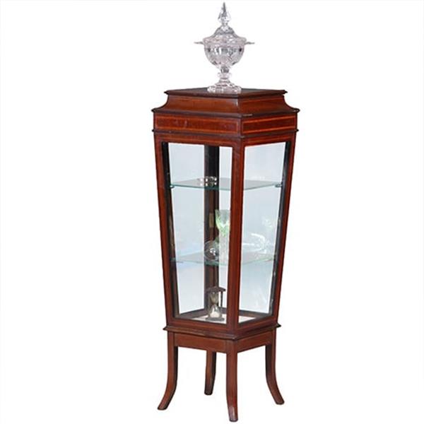 Grote foto elegante mahoniehouten vitrinezuil met afsluitbaar deurtje en inlegwerk no.440530 antiek en kunst stoelen en banken