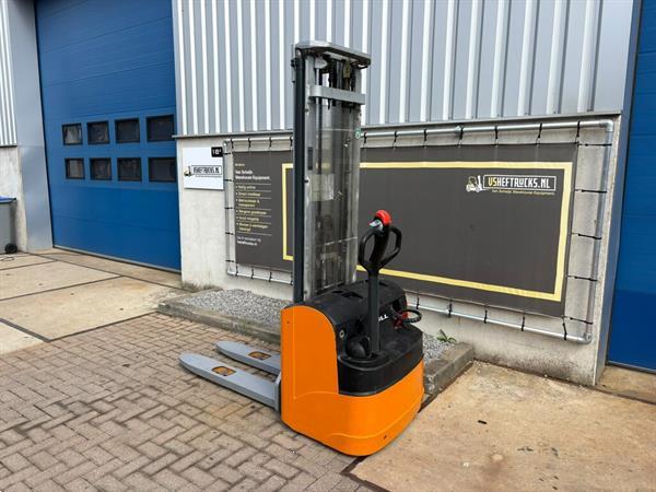 Grote foto vs 22955 elektrische stapelaar still 5466mm doe het zelf en verbouw hefwerktuigen