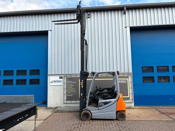 Grote foto vs 22956 elektrische triplex heftruck still rx20 20p agrarisch heftrucks