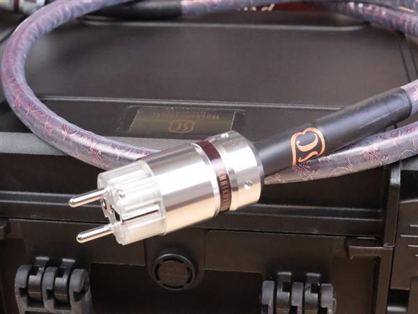 Grote foto skogrand tchaikovsky mk2 high end audio power cable 1 8 metre audio tv en foto onderdelen en accessoires