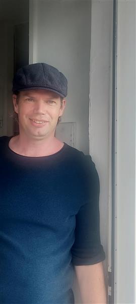 Grote foto gezellige relatie contacten en berichten man zoekt vrouw