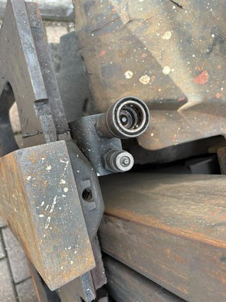 Grote foto vs 22988 diesel triplex heftruck linde h35 agrarisch heftrucks