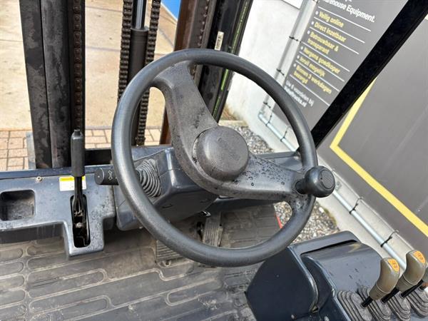 Grote foto vs 22992 elektrische triplex heftruck heli 3 ton agrarisch heftrucks
