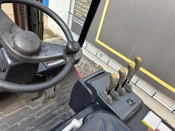 Grote foto vs 22992 elektrische triplex heftruck heli 3 ton agrarisch heftrucks