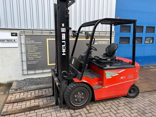 Grote foto vs 22992 elektrische triplex heftruck heli 3 ton agrarisch heftrucks