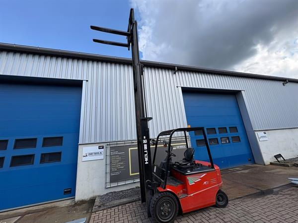 Grote foto vs 22992 elektrische triplex heftruck heli 3 ton agrarisch heftrucks
