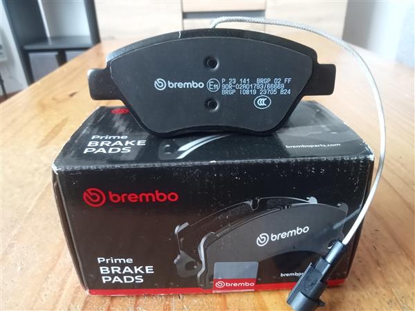Grote foto remblokken set brembo voor alfa fiat etc. auto onderdelen remdelen