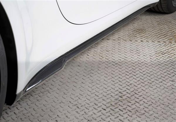 Grote foto dit betreft een set porsche 992 turbo turbo s carbon sideskirts 992.1 992.2 auto onderdelen tuning en styling