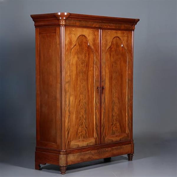 Grote foto vroeg biedermeier notariskast of tweedeurskast in blonde kleur mahonie ca 1830 no.440510 antiek en kunst stoelen en banken