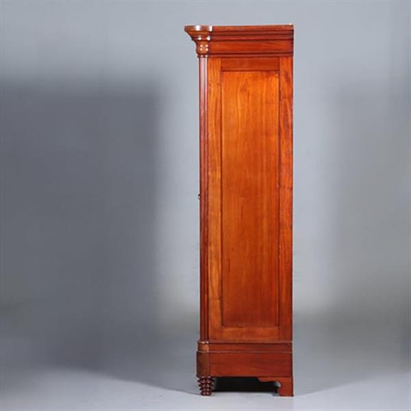 Grote foto vroeg biedermeier notariskast of tweedeurskast in blonde kleur mahonie ca 1830 no.440510 antiek en kunst stoelen en banken