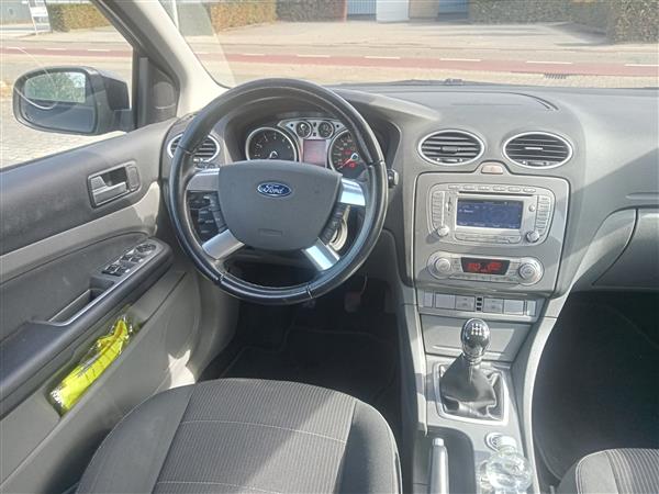 Grote foto ford focus 1.8 wagon clima trekhaak 2010 auto ford