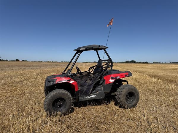 Grote foto polaris ace 150 kinderbuggy kinderquad 2019 motoren buggy en quad