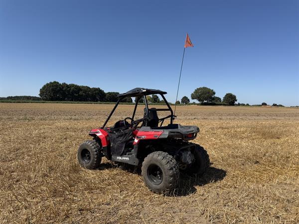 Grote foto polaris ace 150 kinderbuggy kinderquad 2019 motoren buggy en quad