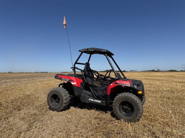 Grote foto polaris ace 150 kinderbuggy kinderquad 2019 motoren buggy en quad