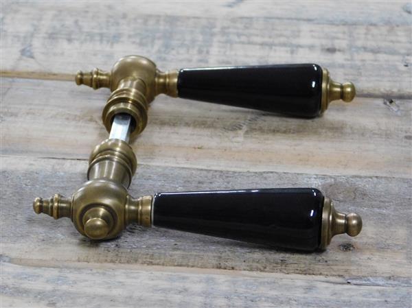 Grote foto set deurkrukken messing met zwart keramische handvaten incl. doorn doe het zelf en verbouw materialen en producten