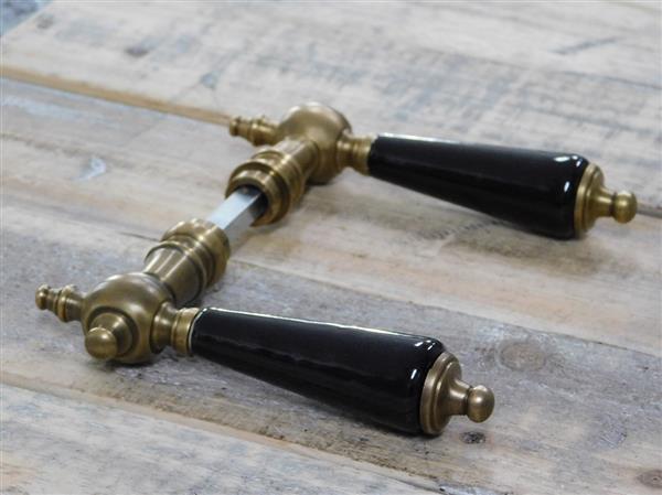 Grote foto set deurkrukken messing met zwart keramische handvaten incl. doorn doe het zelf en verbouw materialen en producten