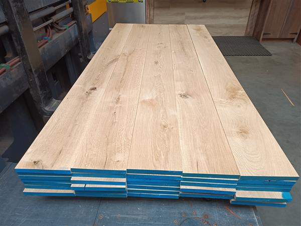 Grote foto 20x200mm 205cm eiken doe het zelf en verbouw hout en planken
